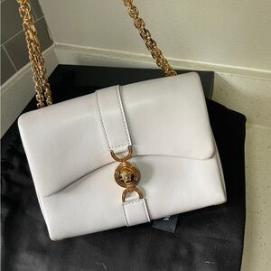 Versace kleio White Leather Shoulder Bag with Gold Chain